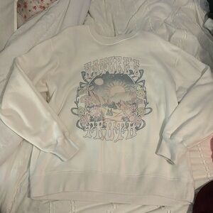 Hollister Natures Truth crewneck- size small